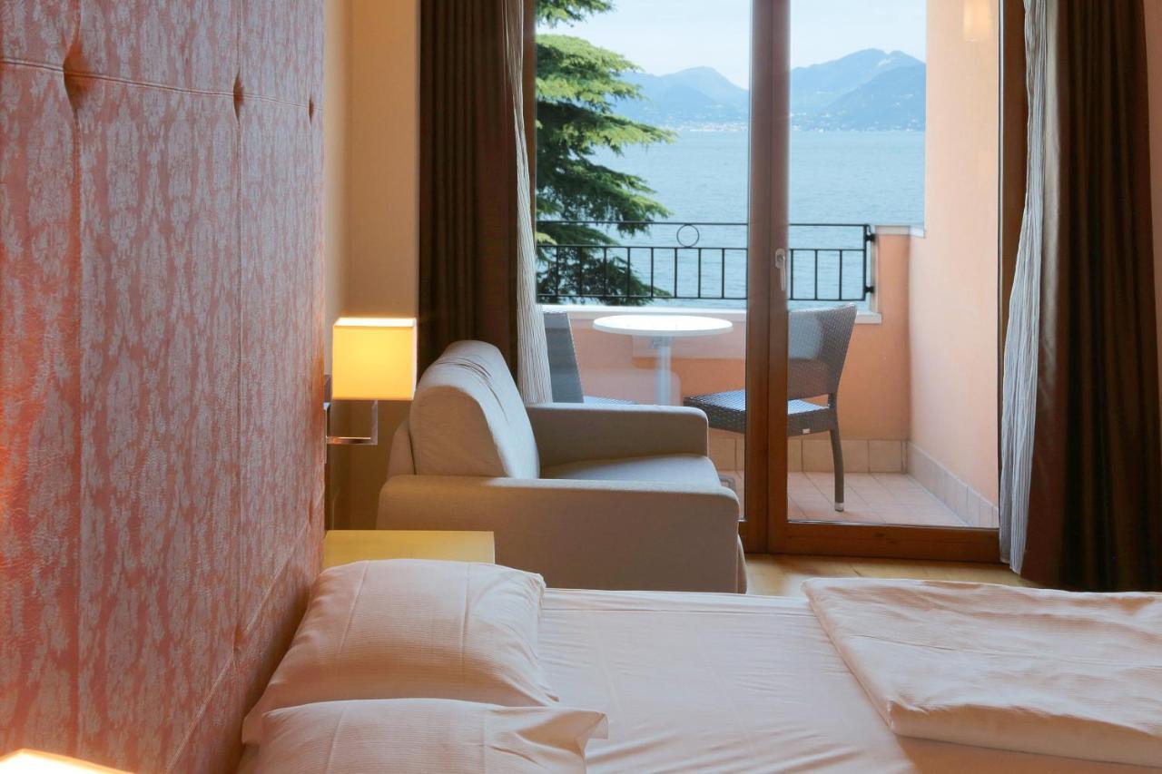 Hotel Lido Torri Del Benaco Exteriör bild