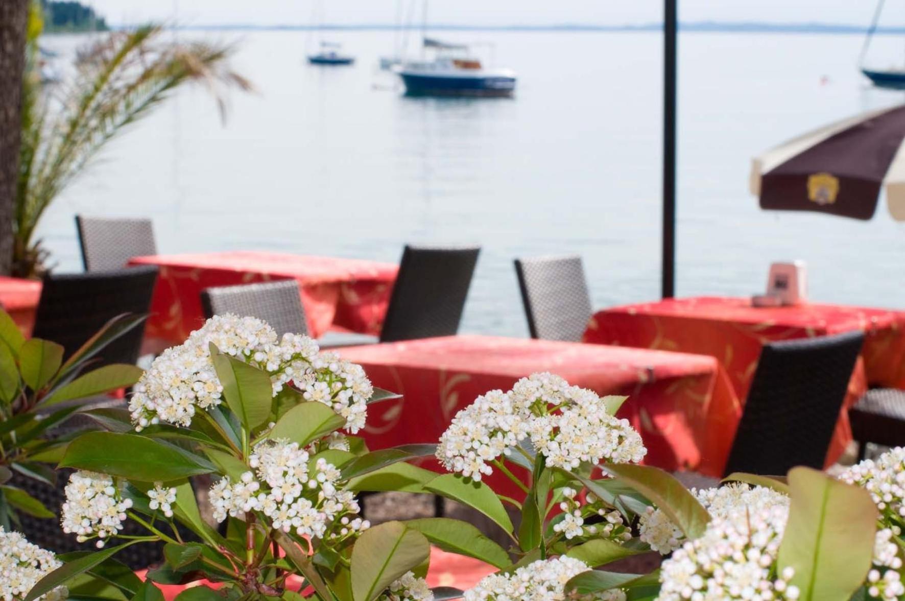 Hotel Lido Torri Del Benaco Exteriör bild